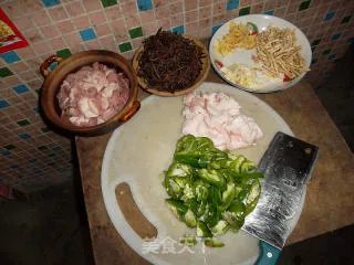 怪味蕨菜