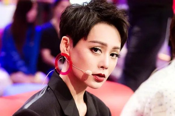 2020年度十大热门综艺排行榜:演员请就位上榜,第一热度最高