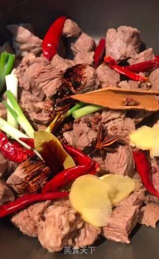 炖牛肉