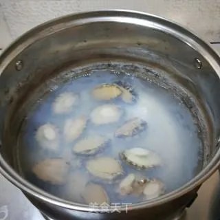 蒜蓉蒸鲍鱼