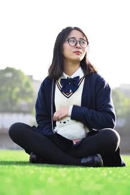 女生特别爱出汗好不好 讲述女生爱出汗的原因