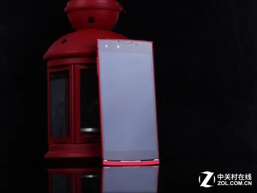 129颗精美宝石镶嵌 女性时尚手机大合集