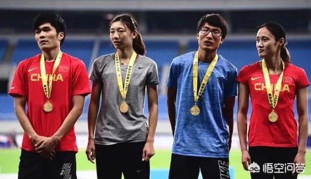 花木兰参军那么多年,为什么没有人发现她是女儿身?