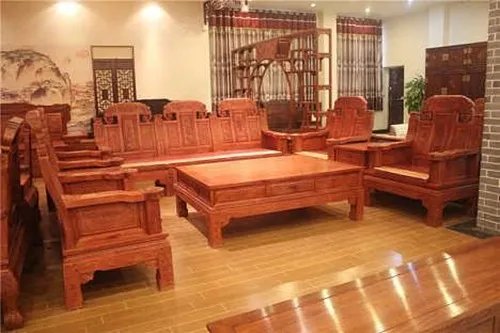 黄花梨木家具价格  怎么辨别黄花梨木家具