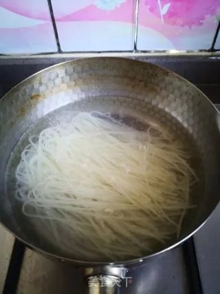 螺蛳粉