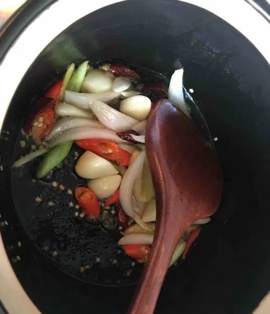 鸡煲的做法,鸡煲怎么做好吃,鸡煲的家常做法