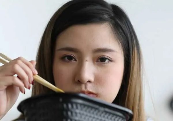 天津一饭店推出女版盒饭，为何女性食量普遍较小？