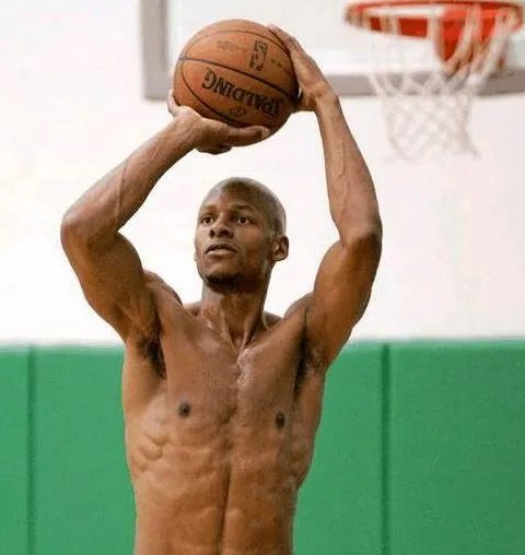 NBA看似瘦子其实是肌肉男的球员都有哪几位?