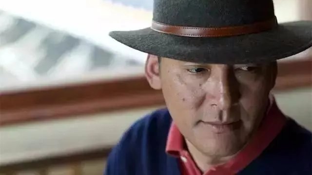 离开央视，藏族青年在海拔4000米打造云巅之家，潇洒！