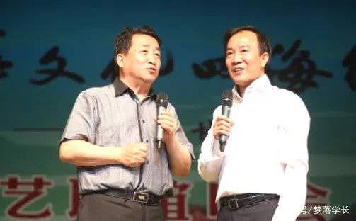 侯耀文已经离世13年,被戴志诚夺走的美女老婆,如今过的怎么样?