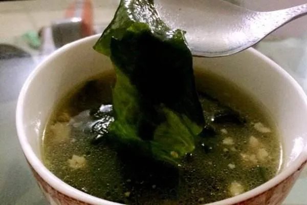 为什么海带汤里面的海带要打一个结?
