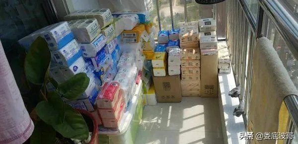 想摆摊卖纸巾又不想一单一单的干,有什么办法可以一次性让人购买一大批吗?
