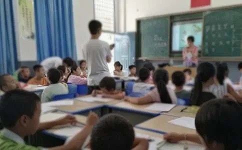 开学了手抄报的内容