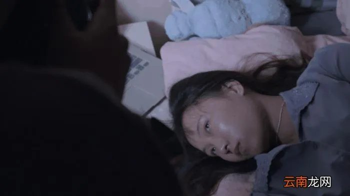 抑郁症最怕看到的图片,100个抑郁症女生的写真