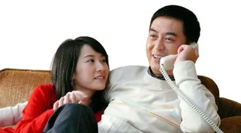 《蜗居》里的主题曲、插曲都叫什么?