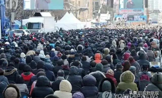 韩国也开始大面积爆发新型肺炎,是否也会采取封城措施?