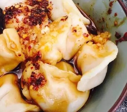 请问成都春熙路有什么美食?