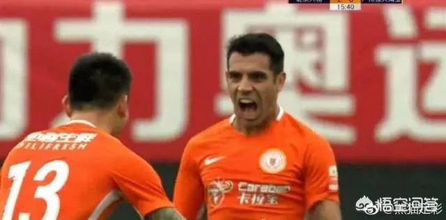 恒大0:2落后北京人和,为什么卡纳瓦罗最先换下郑智?