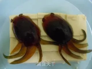 凉拌皮蛋豆腐