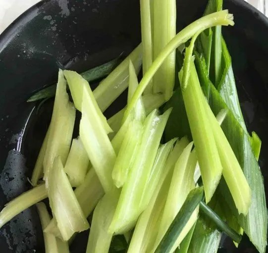 鸡煲的做法,鸡煲怎么做好吃,鸡煲的家常做法