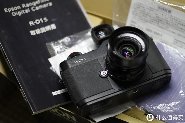 全球首款数码旁轴相机:EPSON 爱普生 R-D1s