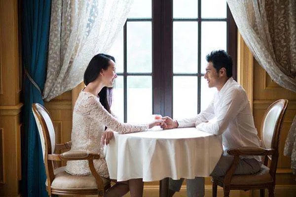 在婚姻开始后,哪些情感游戏能让男人被你征服?