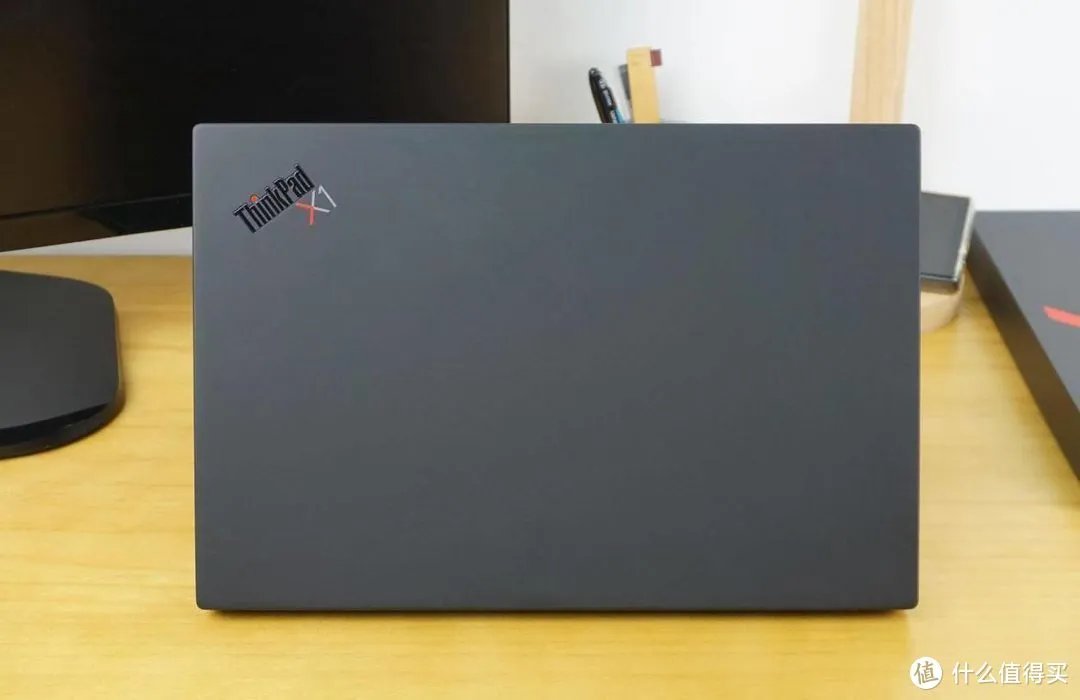 高端商务本首选,联想ThinkPad X1 Carbon 2020测评