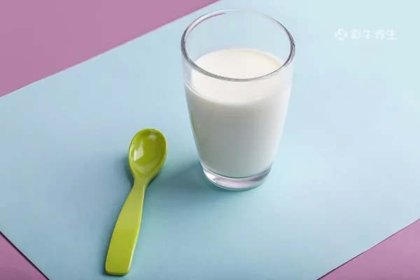 脱脂牛奶的功效与作用