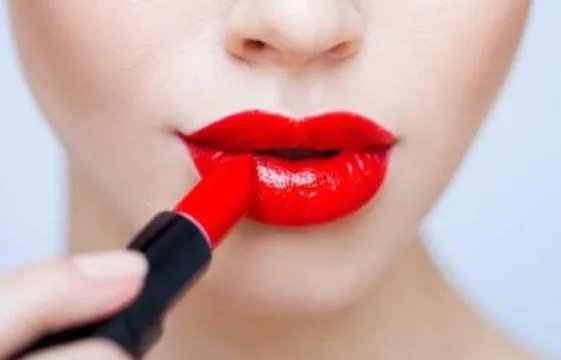 送30岁女人什么礼物好 闺蜜生日送什么礼物好呢