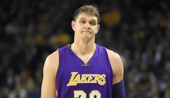 16在骑士队的球员现在还有几个在NBA