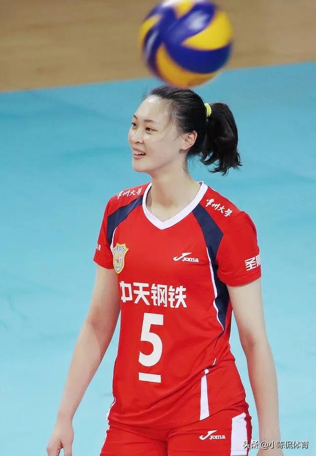 中国女排的惠若琪和日本女排的木村纱织,谁才是最漂亮的“女排队花”?你怎么看?