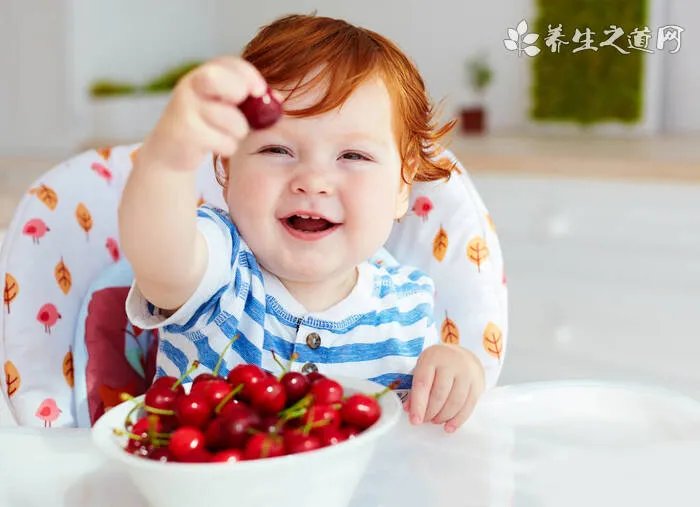 短发丸子头扎法 短发丸子头怎么扎漂亮
