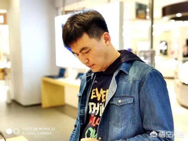 小米MIX2S都发布几天了,为什么没人敢发相机评测视频或文章?