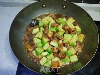 牛腩炖萝卜