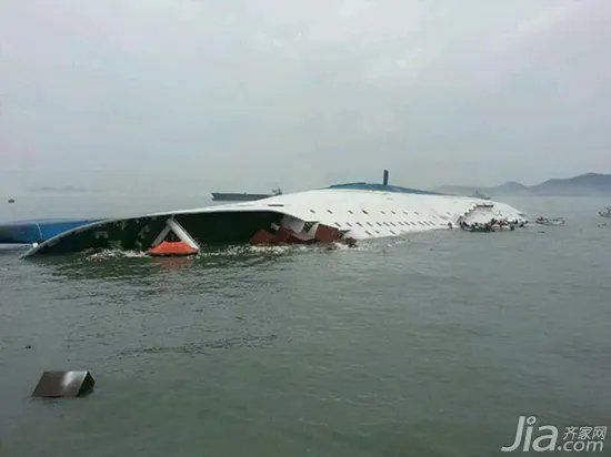 韩国客轮沉没 事故现场及内部照片曝光
