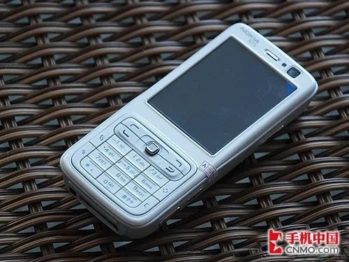 诺基亚N73