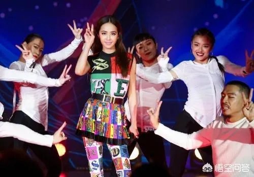 你觉得哪家电视台的2019年元旦跨年晚会最好看?
