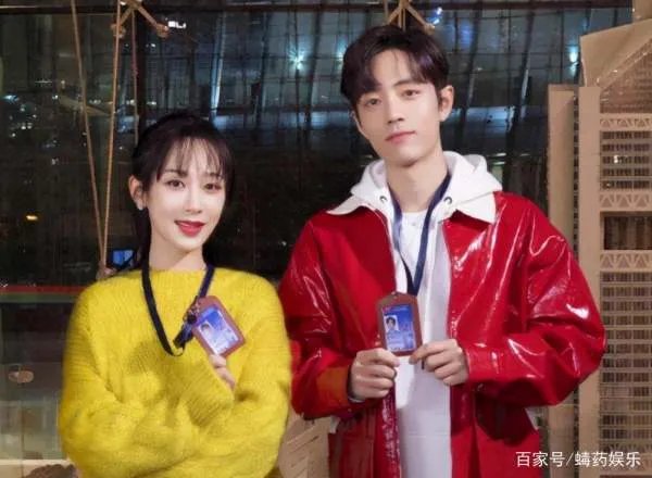 杨紫主动晒与肖战亲密合照,是不是在官宣恋情呢?