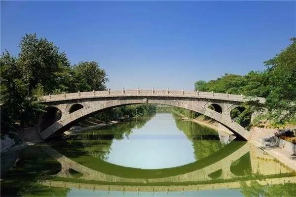 中国古桥历经千年风雨依旧屹立不倒，无锡高架桥为何却“寿命短暂”？