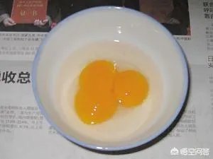 鸡为什么会下双黄蛋?