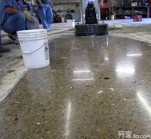 装修必看 水泥地面硬化剂的作用及施工流程