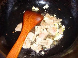 洋葱炒肉