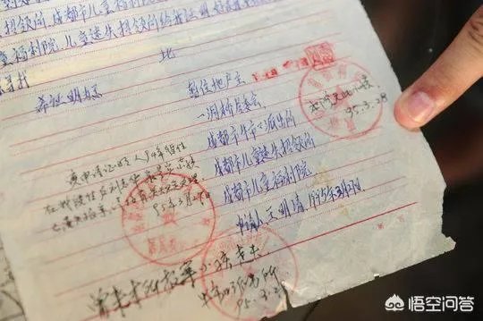 网约车司机逢人便发寻女卡片,24年后找到女儿,你有什么想说的?