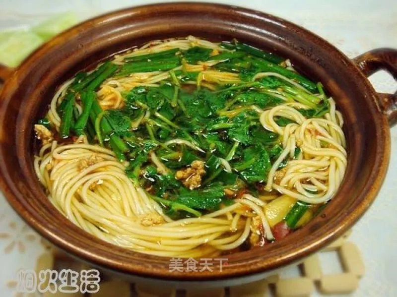 砂锅米线