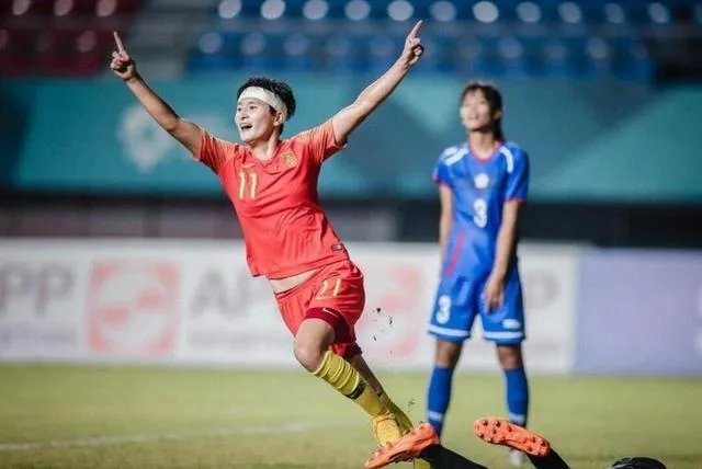 中国女足能进奥运吗?若进,女子三大球全进了,男子呢?