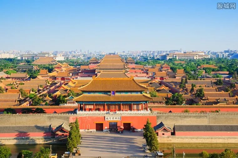 故宫灯光秀未取消 观众可按预约时间正常进入故宫参观