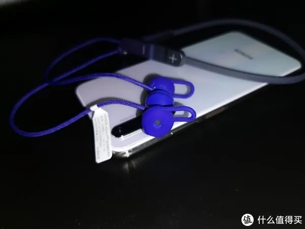 李现同款“荣耀xSport PRO蓝牙耳机”上手,这也忒好看了吧!