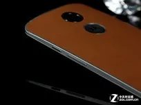 手感舒适性能强 Moto X京东报价3699元