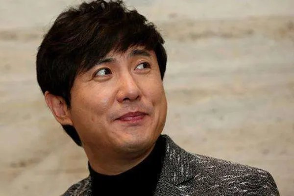 杨忠伟翻唱很火的歌