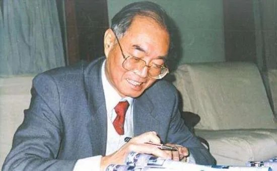 著名经济学家北大教授萧灼基逝世了吗？